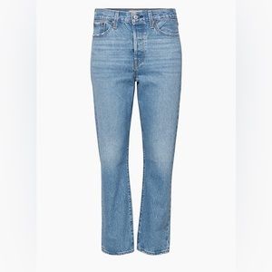 Levi's 
WEDGIE STRAIGHT JEAN
Color: OXNARD HAZE 
Size: 25